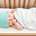 Wyprawka dla noworodka – co naprawdę się przydaje?